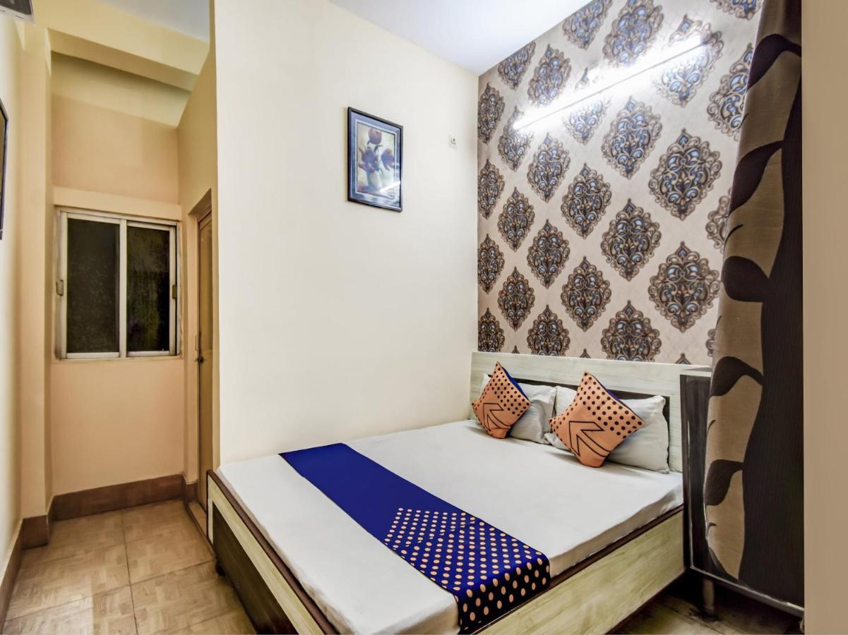 SPOT ON 78443 Hotel Bharat Rourkela Buitenkant foto