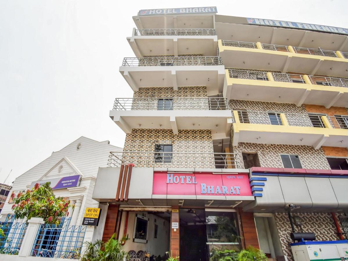 SPOT ON 78443 Hotel Bharat Rourkela Buitenkant foto